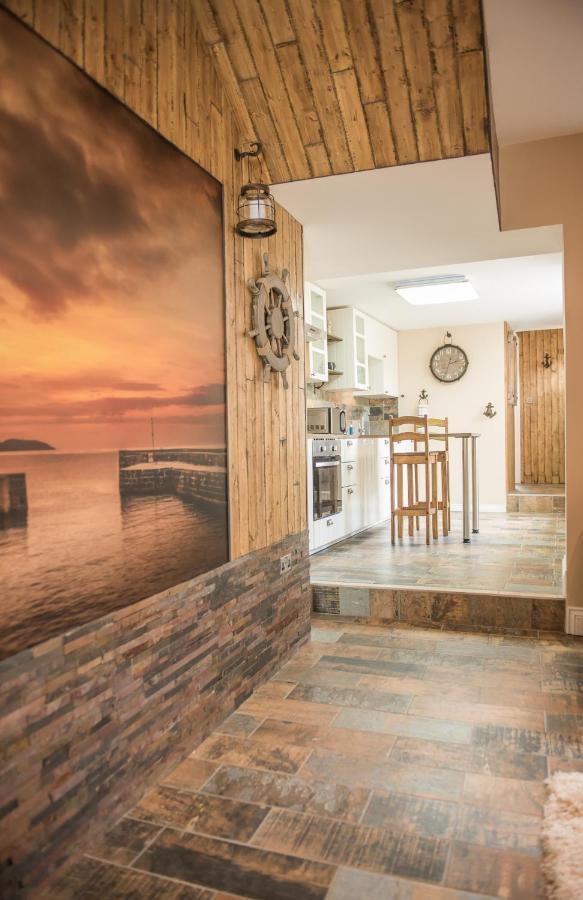 Deluxe Rustic Charlestown Themed Apartment St Austell Kültér fotó